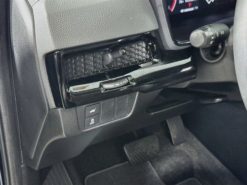 Used 2024 Honda CR-V EX-L image 9