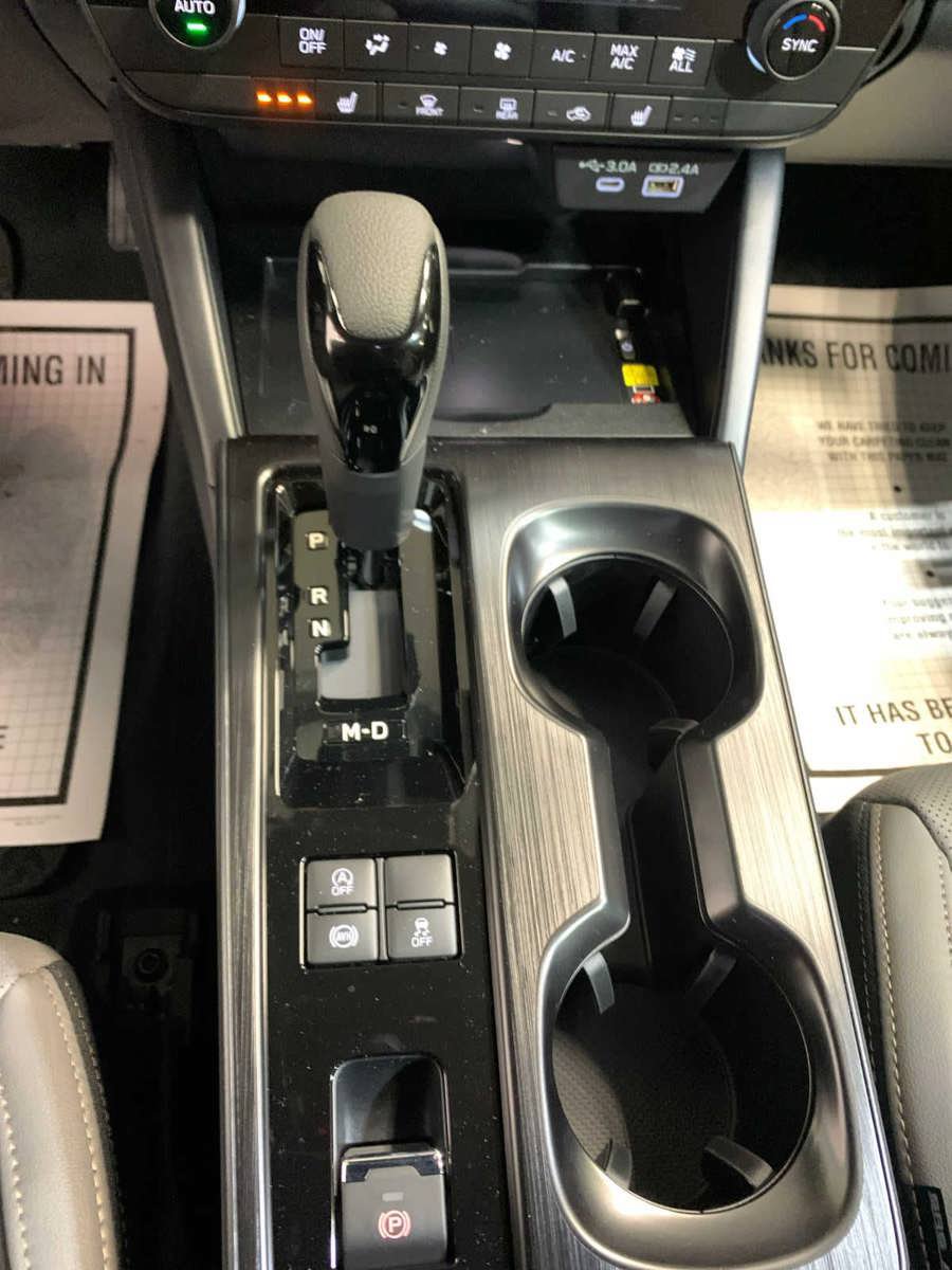 New 2026 Subaru Outback Limited AWD/4WD image 8