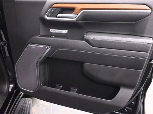 Used 2022 GMC Sierra 1500 Denali image 20