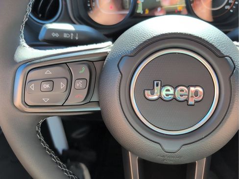 New 2026 Jeep Gladiator Rubicon w/ Safety Group AWD/4WD image 11