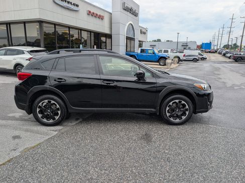 Used 2021 Subaru Crosstrek 2.0i Premium AWD/4WD image 6
