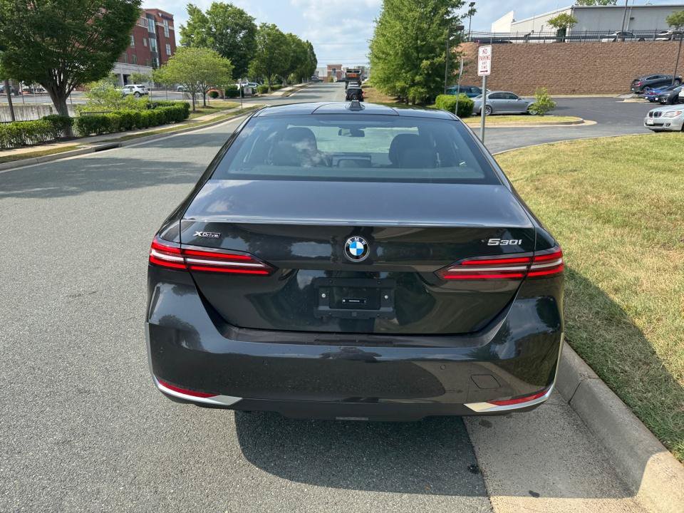 New 2027 BMW 530i xDrive w/ Premium Package AWD/4WD image 14