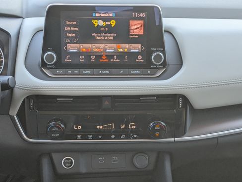 Certified 2023 Nissan Rogue SV image 17