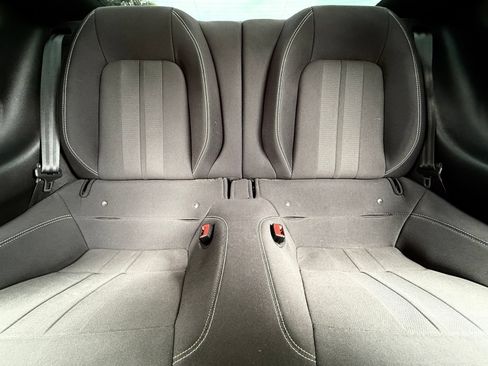 Used 2019 Ford Mustang GT RWD image 40