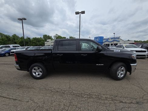 New 2026 RAM 1500 Big Horn AWD/4WD image 9