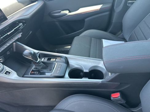 Used 2024 Dodge Hornet GT AWD/4WD image 16