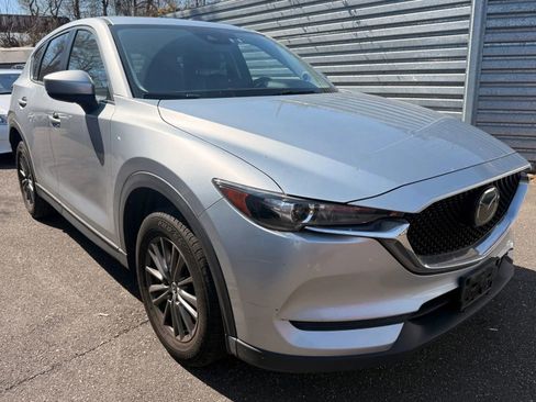 Used 2021 MAZDA CX-5 Touring w/ Touring Preferred SV Package image 3