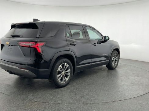 Used 2025 Chevrolet Equinox LT FWD image 9