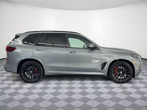 Certified 2024 BMW X5 xDrive40i w/ M Sport Package AWD/4WD image 8