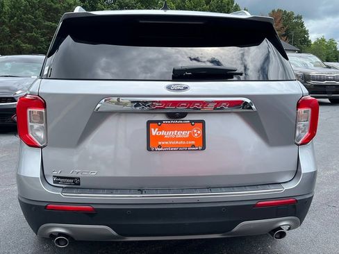 Used 2022 Ford Explorer Limited RWD image 8