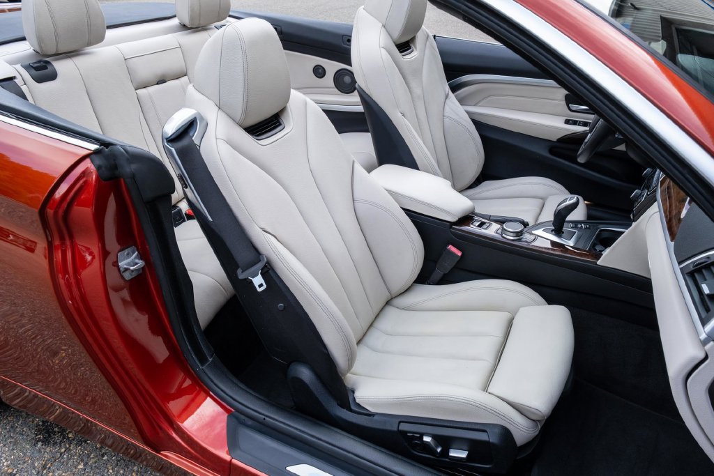 Used 2019 BMW 430i xDrive Convertible w/ Convenience Package AWD/4WD image 30