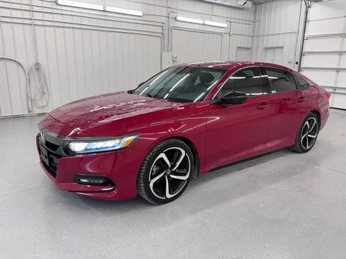 Used 2019 Honda Accord Sport image 13