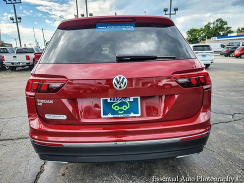 Used 2021 Volkswagen Tiguan SEL FWD image 5
