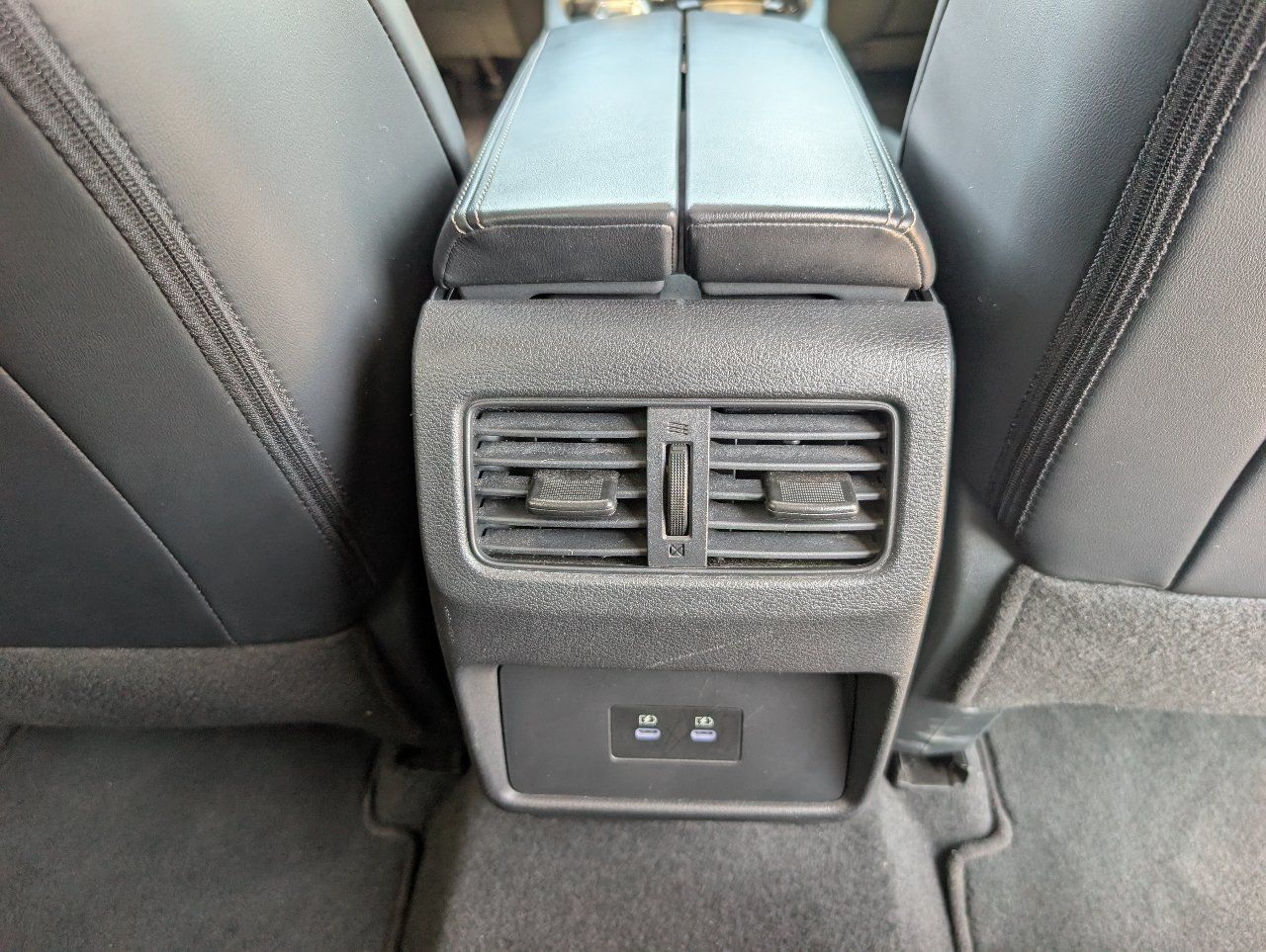 Used 2026 Nissan Rogue Dark Armor FWD image 7
