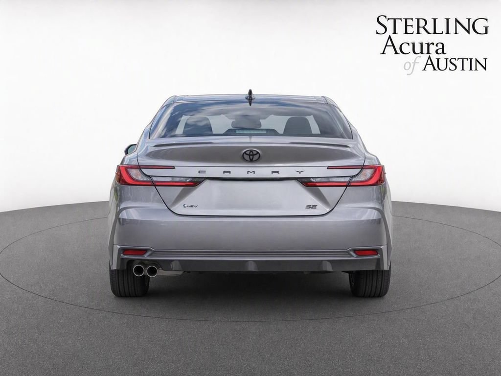 Used 2025 Toyota Camry SE w/ Convenience Package FWD image 7