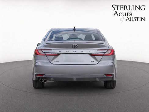 Used 2025 Toyota Camry SE w/ Convenience Package FWD image 7