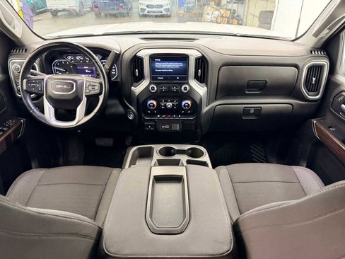 Used 2023 GMC Sierra 3500 SLE w/ SLE Convenience Package image 17
