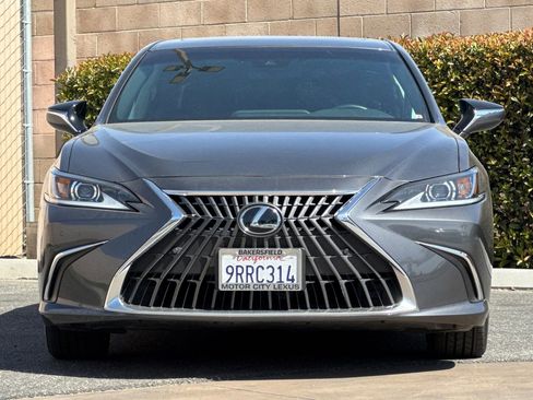 Certified 2025 Lexus ES 300h w/ Premium Package FWD image 10