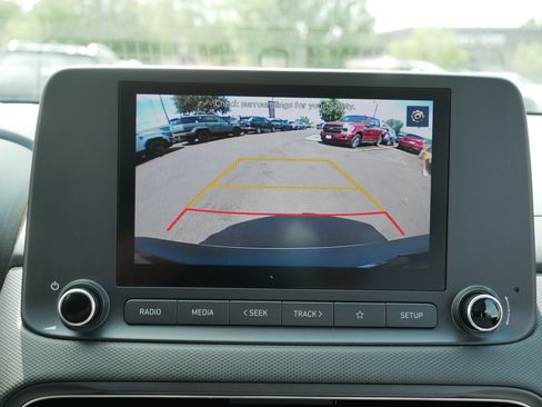 Used 2023 Hyundai Kona SE w/ Cargo Package AWD/4WD image 30