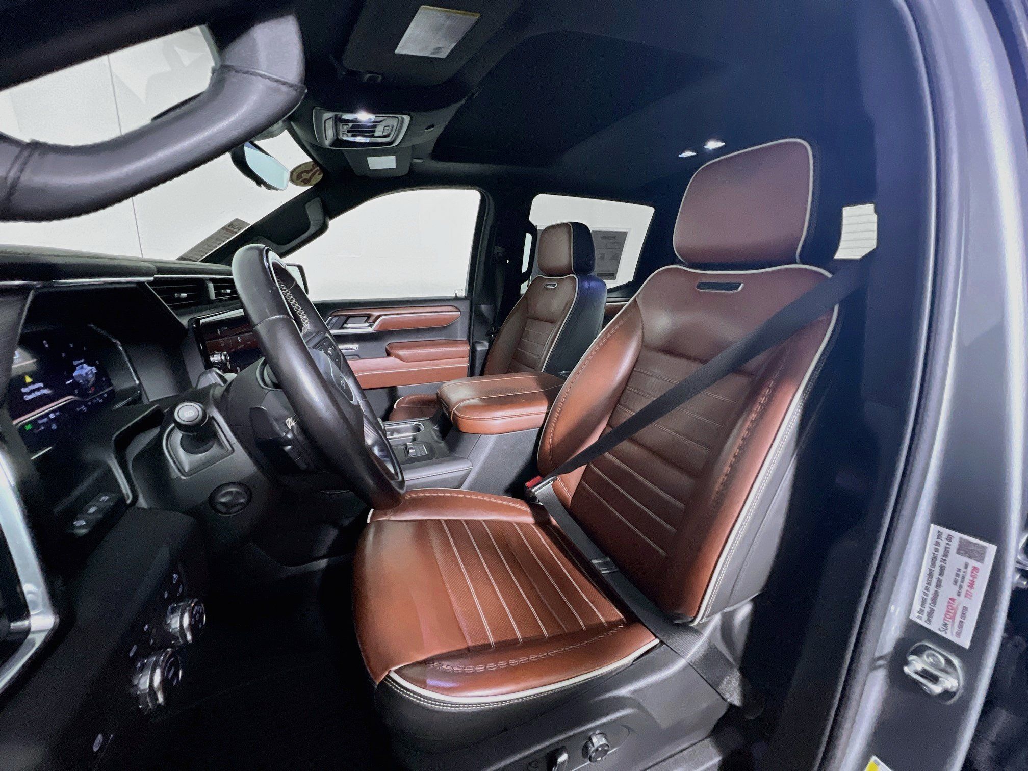 Used 2025 GMC Sierra 1500 Denali Ultimate AWD/4WD image 13