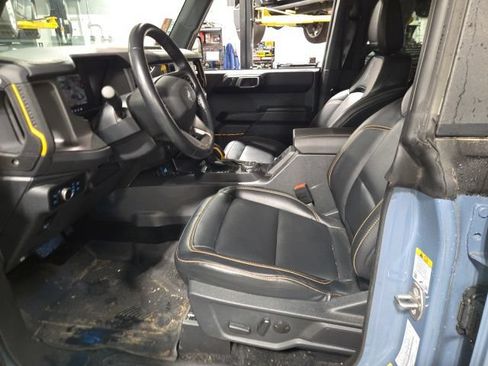 Used 2024 Ford Bronco Badlands AWD/4WD image 14