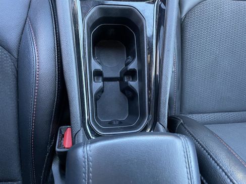 Used 2025 Jeep Compass Trailhawk w/ Trailhawk Convenience Group image 22