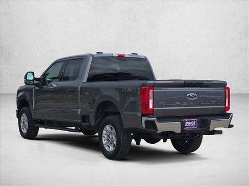 Used 2025 Ford F250 XLT AWD/4WD image 8
