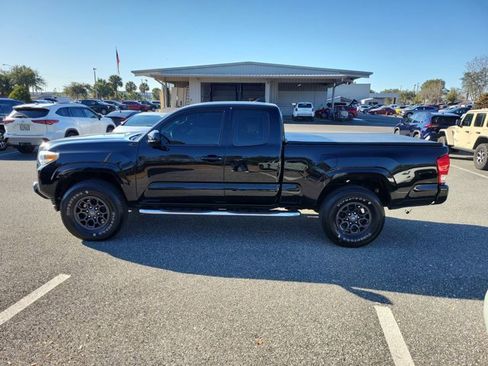 Used 2016 Toyota Tacoma SR w/ SR Convenience Package image 13
