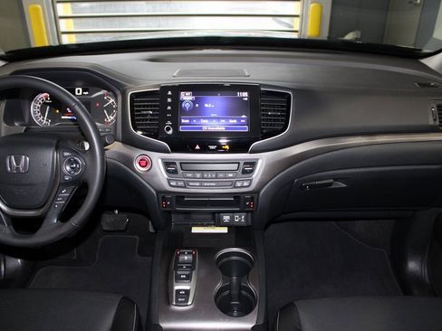 Certified 2023 Honda Ridgeline RTL-E image 30