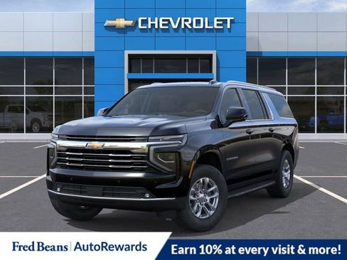 New 2026 Chevrolet Suburban LT w/ Comfort Package image 6