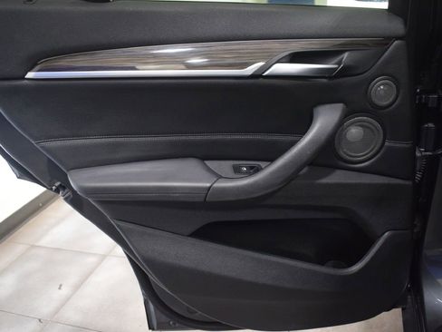Used 2018 BMW X1 xDrive28i image 12