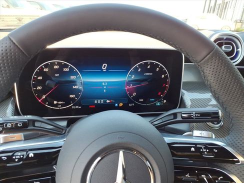 New 2026 Mercedes-Benz GLC 300 4MATIC image 17