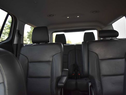 Used 2019 GMC Acadia SLT AWD/4WD image 11