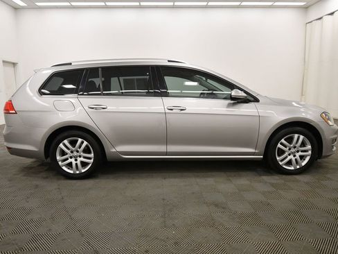 Used 2015 Volkswagen Golf TDI SEL FWD image 9