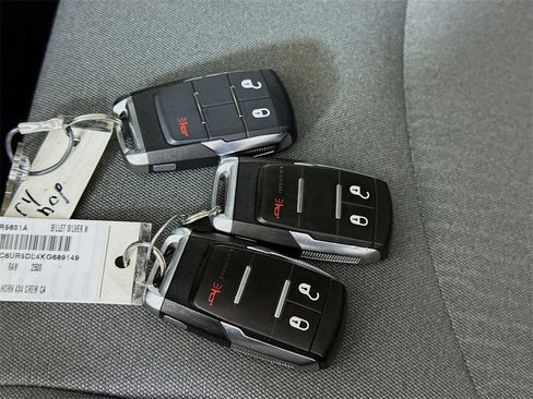 Used 2019 RAM 2500 Big Horn image 32