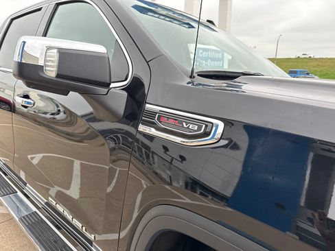 Used 2023 GMC Sierra 1500 Denali w/ Technology Package AWD/4WD image 6