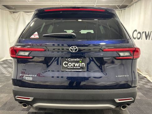 Used 2026 Toyota Grand Highlander image 7