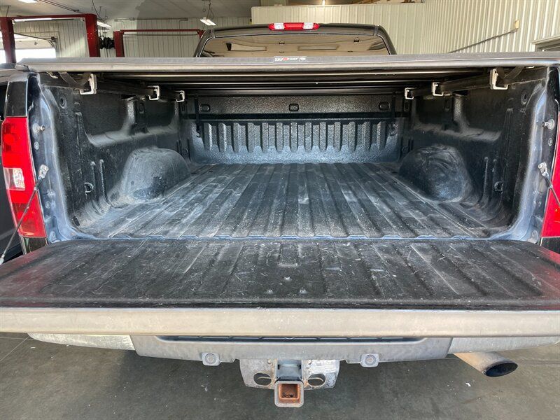 Used 2013 Chevrolet Silverado 2500 LT w/ Z71 Appearance Package AWD/4WD image 22