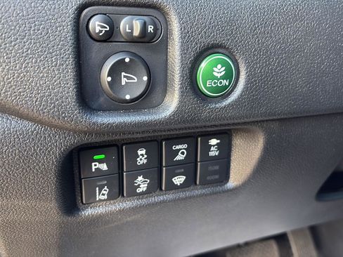 Certified 2025 Honda Ridgeline Black Edition image 20