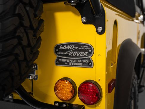 Used 1997 Land Rover Defender 90 AWD/4WD image 29
