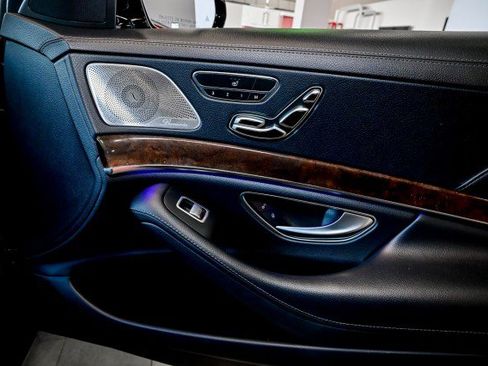 Used 2019 Mercedes-Benz S 450 4MATIC Sedan image 32