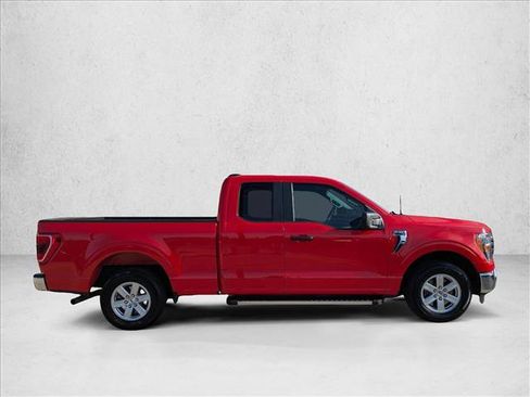 Used 2022 Ford F150 XLT image 4