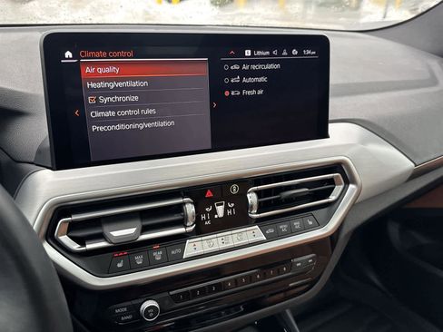 Used 2023 BMW X3 xDrive30i w/ Premium Package image 25