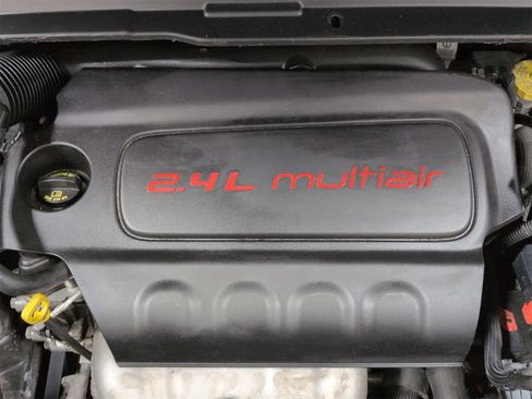 Used 2020 Jeep Compass Trailhawk image 15