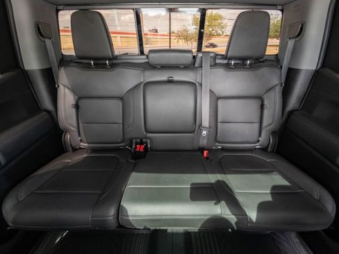 Used 2021 Chevrolet Silverado 1500 RST w/ Texas Edition Plus AWD/4WD image 18