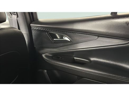 Used 2024 Chevrolet Blazer EV LT AWD/4WD image 17