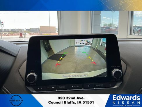 Used 2025 Nissan Sentra SV w/ All-Weather Package FWD image 22