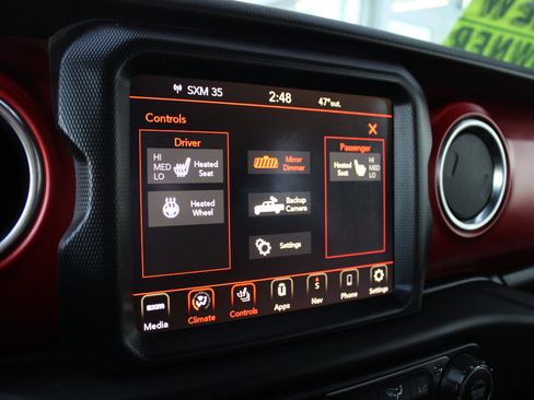 Certified 2020 Jeep Gladiator Rubicon image 28