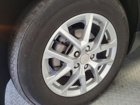 Used 2022 Chevrolet Equinox LT image 31