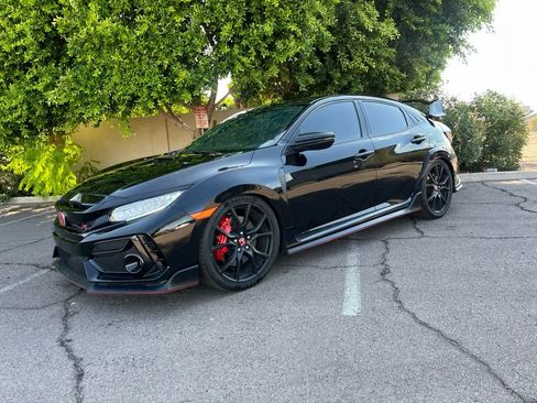 Used 2020 Honda Civic Type R image 4